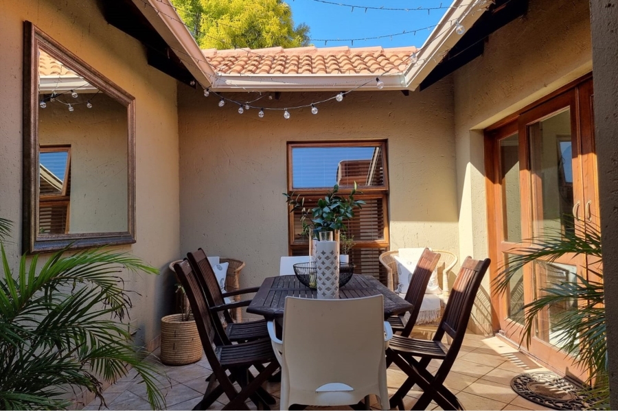 4 Bedroom Property for Sale in Pecanwood Estate North West